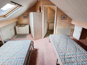 Loft room- click for photo gallery